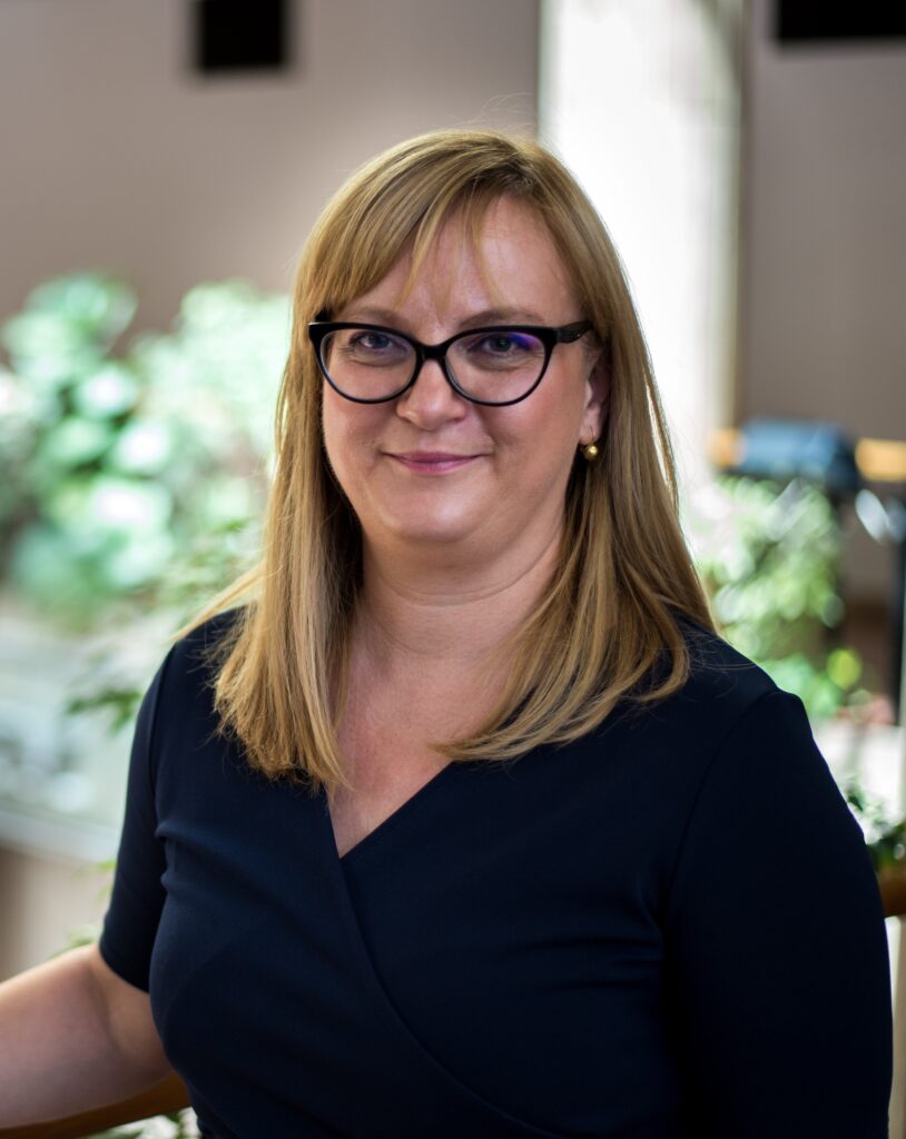 Dr. Fehérvölgyi Beáta